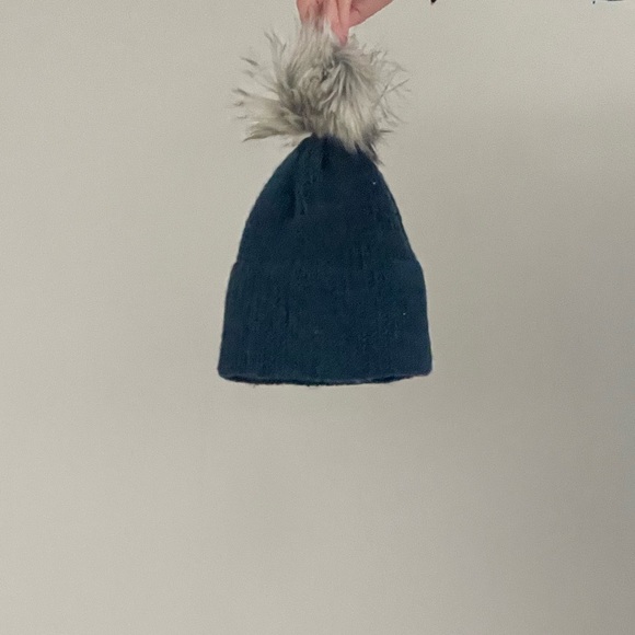 Handmade Wool beanie - Picture 3 of 3